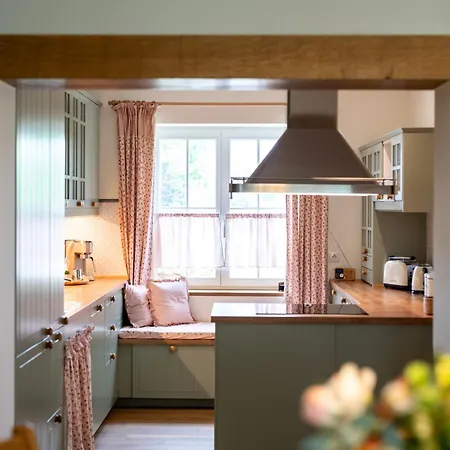 Walnutcottage